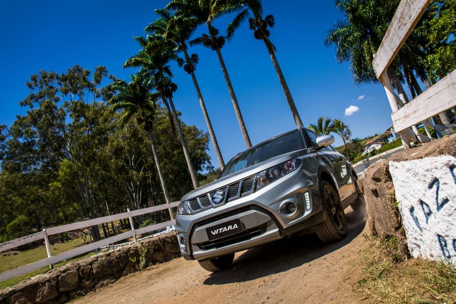  Suzuki Vitara 4SPORT 2016 года  (LA) (фото 14 из 20)